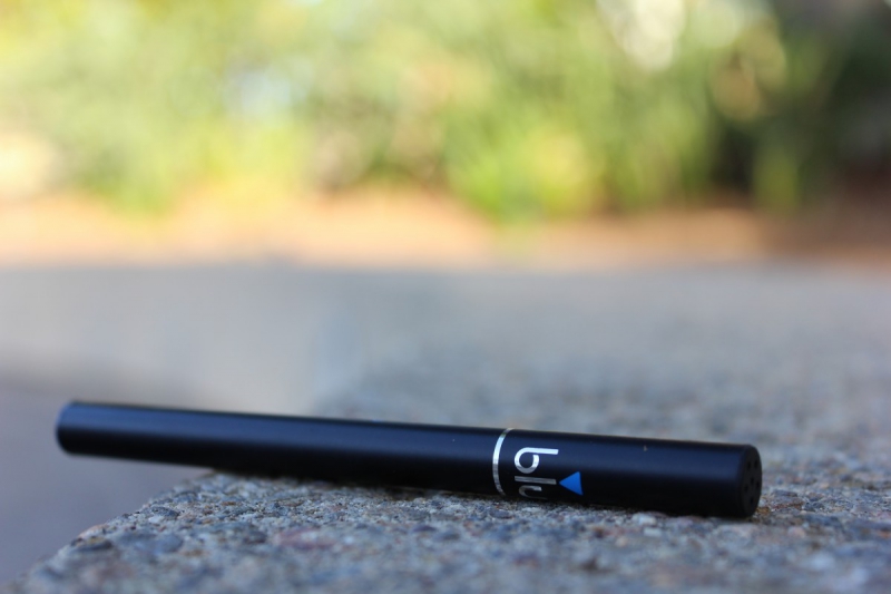 vente-ANDON-min_e_cigarette_vaping_blu_cigs_blu_electronic_cigarette_tobacco_cigarette_smoke-637061
